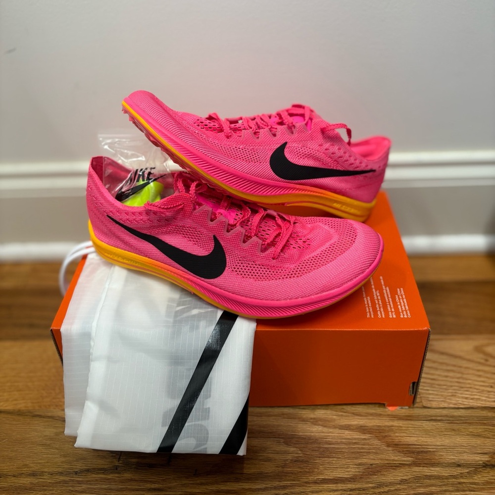 Nike ZoomX Dragonfly Size 10 / 11.5